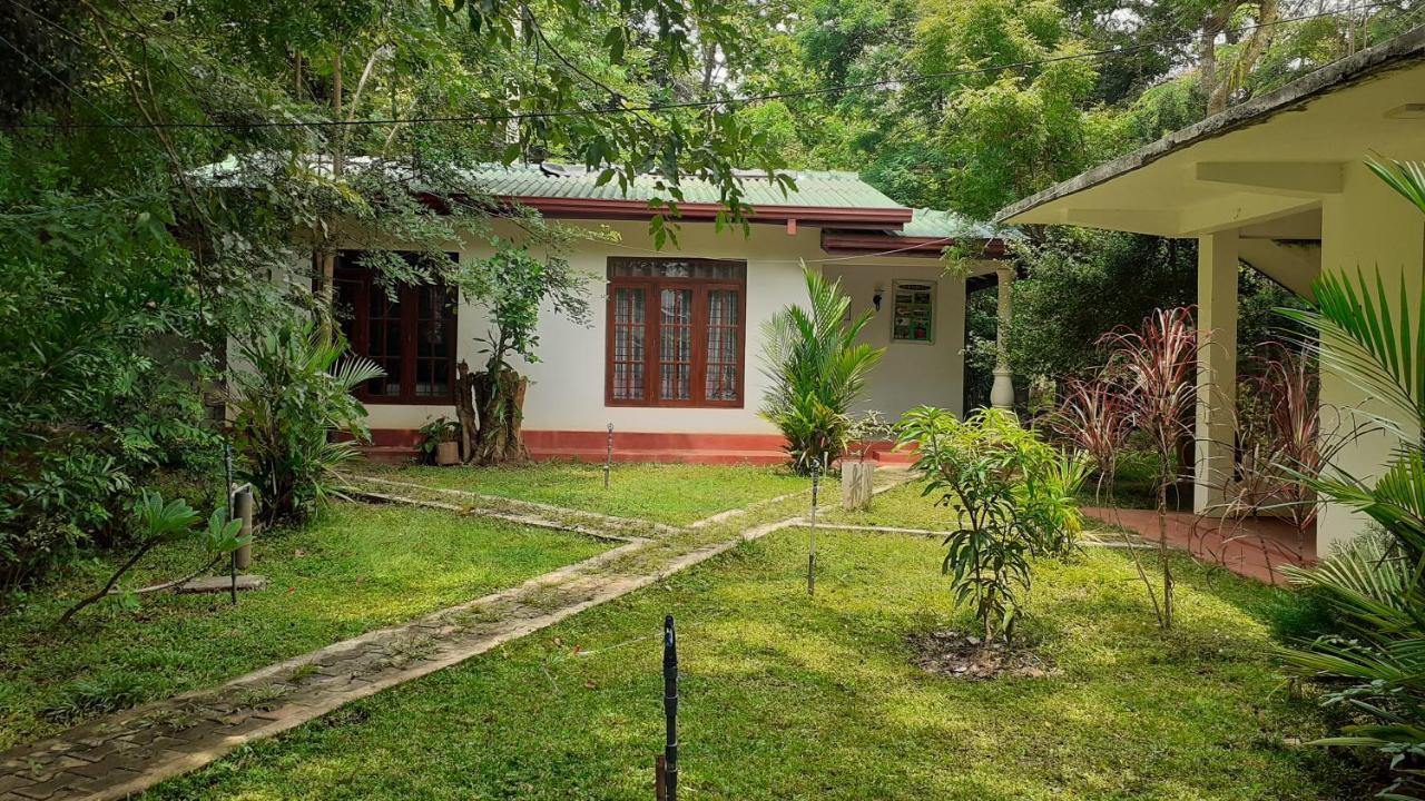 Woodsy Villa Sigiriya Exterior foto