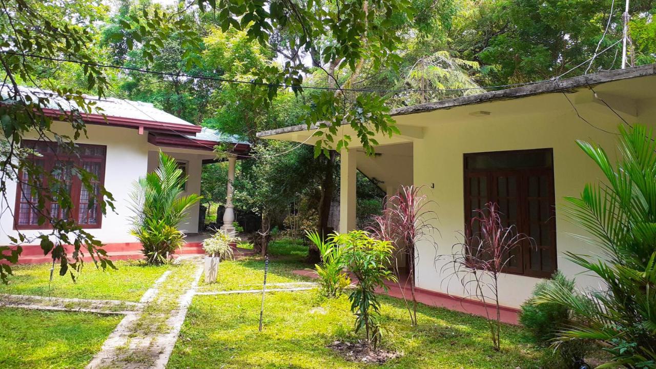 Woodsy Villa Sigiriya Exterior foto